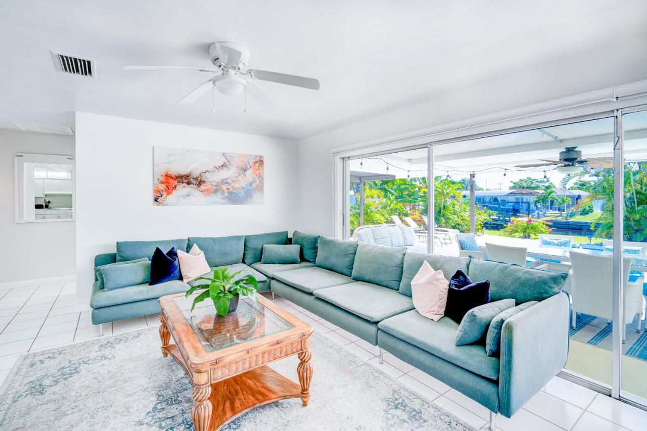 Cozy 60'S Home, City & Canal Located Cape Coral Exterior foto